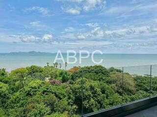 Beachfront Condo for Sale In Wongamat Beach