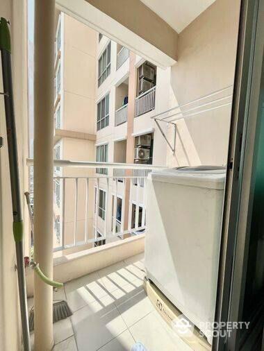 2-BR Condo at Life @ Sukhumvit 65 near BTS Phra Khanong