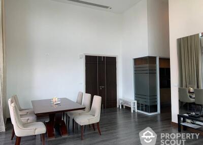 3-BR Condo at The Crest Ruamrudee near BTS Phloen Chit