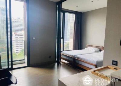 1-BR Condo at The Esse At Singha Complex near MRT Phetchaburi