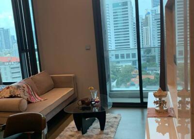 1-BR Condo at The Esse At Singha Complex near MRT Phetchaburi (ID 418229)