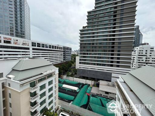 3-BR Condo at S.L.D Condominium near MRT Si Lom