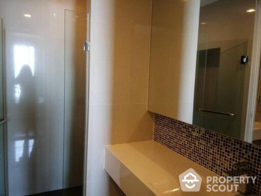 1-BR Condo at Rhythm Sukhumvit 44/1 near BTS Phra Khanong