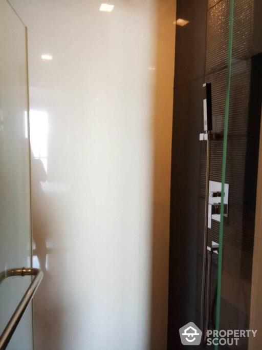 1-BR Condo at Rhythm Sukhumvit 44/1 near BTS Phra Khanong