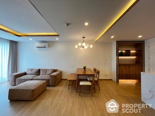 3-BR Condo at Baan Siri Sathorn Yenakard Condominium near MRT Khlong Toei