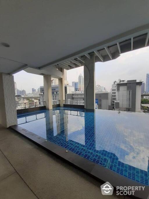 2-BR Condo at Supalai Elite Phayathai near ARL Ratchaprarop