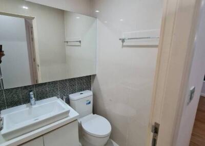 1-BR Condo at Condolette Ize Ratchathewi near BTS Ratchathewi