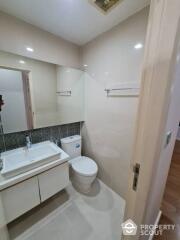 1-BR Condo at Condolette Ize Ratchathewi near BTS Ratchathewi