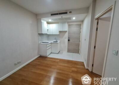 1-BR Condo at Condolette Ize Ratchathewi near BTS Ratchathewi