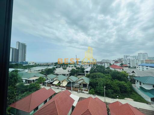 2 Bedrooms Condo in Gardenia Jomtien C012023