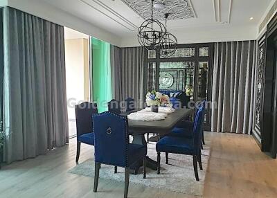 3 Bedrooms plus Study at The Park Chidlom - Pathumwan