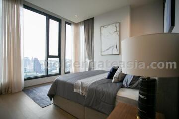 3 Bedrooms Condo on high floor at Hyde Heritage Thonglor