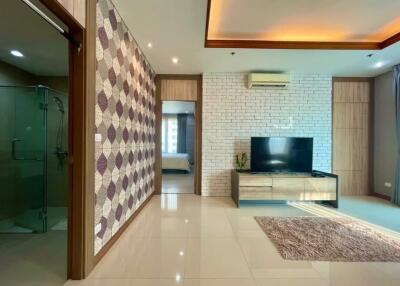 Villa Asoke 2 bedroom condo for sale and rent