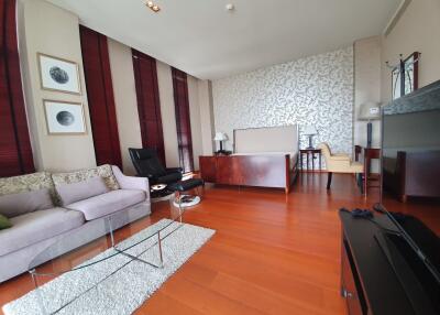 The Sukhothai Residences - Luxury Three Bedroom Condo for Rent Close to Lumphini Park