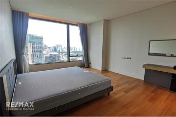 Modern 2 Bed, 2 Bath Condo at Sindhorn Residence  110 Sqm  BTS Chit Lom 12 Mins Walk