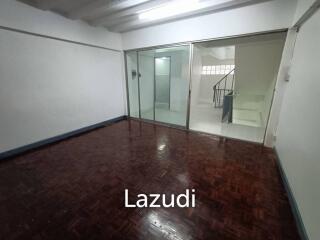 Newly Renovated Commercial building for rent in Ladphrao 128/4