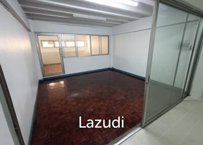 Newly Renovated Commercial building for rent in Ladphrao 128/4