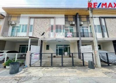 132 Sqm., 4 Beds Townhouse listed for ฿ 2,750,000.