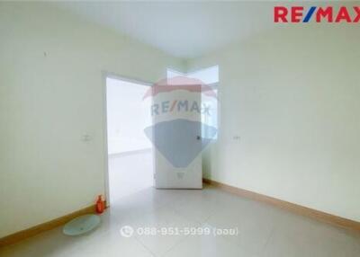 132 Sqm., 4 Beds Townhouse listed for ฿ 2,650,000.