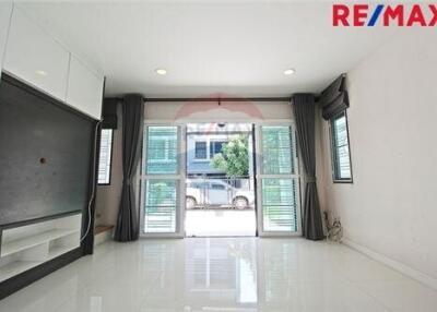 149 Sqm., 3 Beds Townhouse listed for ฿ 4,800,000.