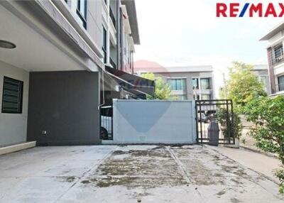 149 Sqm., 3 Beds Townhouse listed for ฿ 4,800,000.