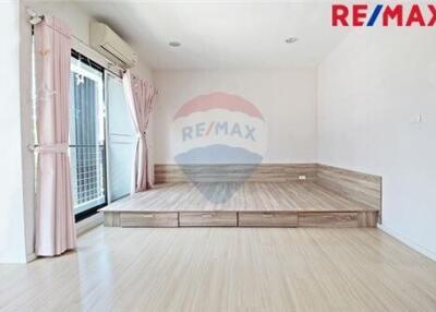 149 Sqm., 3 Beds Townhouse listed for ฿ 4,800,000.