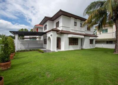 Well-Presented Three-Bedroom Family Home in Green Valley, Mae Rim