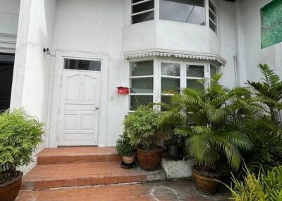 For Rent Bangkok Home Office Nang Linchi BTS Chong Nonsi Sathorn