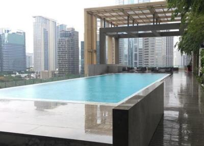 For Rent Bangkok Condo Sindhorn Residence Ton Son BTS Chit Lom Pathum Wan