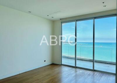 Beachfront Penthouse In Wongamat  For Sale