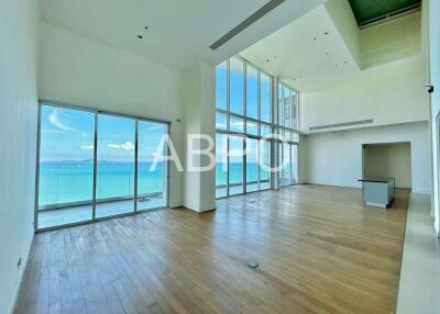 Beachfront Penthouse In Wongamat  For Sale