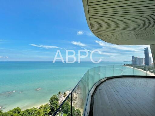 Beachfront Penthouse In Wongamat  For Sale