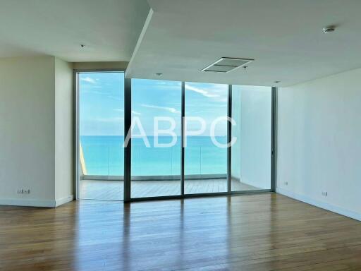 Beachfront Penthouse In Wongamat  For Sale