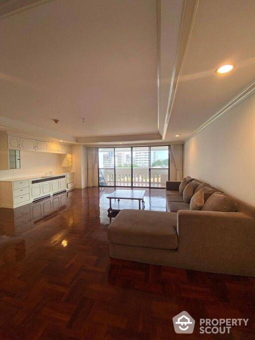 3-BR Apt. near BTS Phrom Phong