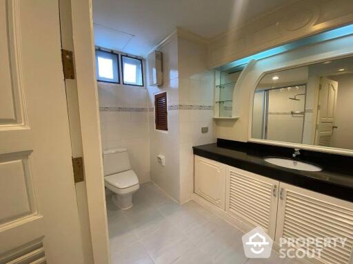 3-BR Apt. near BTS Phrom Phong