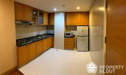 1-BR Apt. in Chong Nonsi