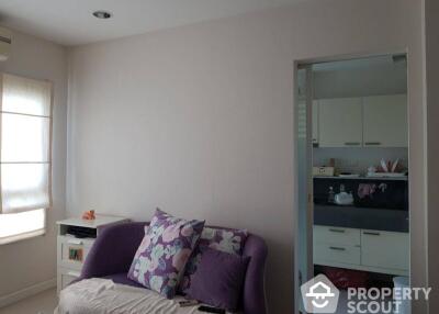 1-BR Condo at Q House Sathorn near BTS Krung Thon Buri