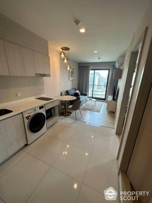 1-BR Condo at Life One Wireless near BTS Phloen Chit