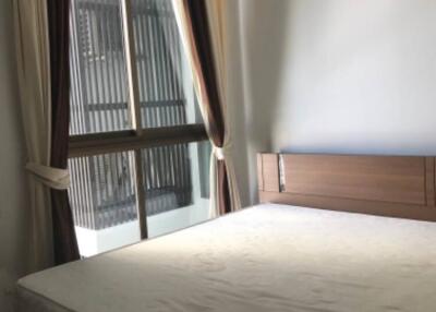 1-BR Condo at Ideo Sathorn-Taksin near BTS Krung Thon Buri (ID 403770)