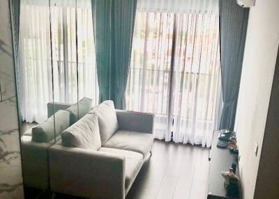 1-BR Condo at C Ekkamai near ARL Ramkhamhaeng