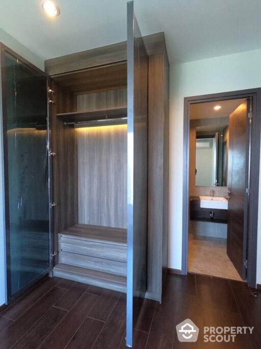 1-BR Condo at C Ekkamai near ARL Ramkhamhaeng