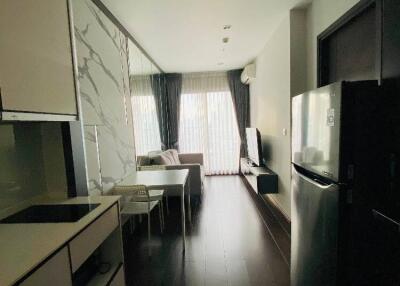 1-BR Condo at C Ekkamai near ARL Ramkhamhaeng