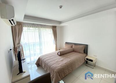 Urgent sale Studio room in resort style condominium.  Good price for foreign quota.