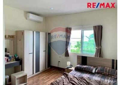 103 Sqm., 4 Beds, 2 Baths Townhouse listed for ฿ 1,980,000.