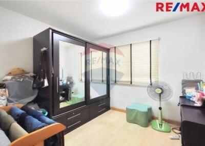 120 Sqm., 3 Beds Townhouse listed for ฿ 3,150,000.