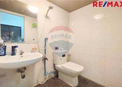 120 Sqm., 3 Beds Townhouse listed for ฿ 3,150,000.