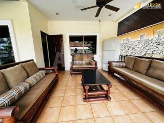 3 Bed 3 Bath in East Pattaya HR2653