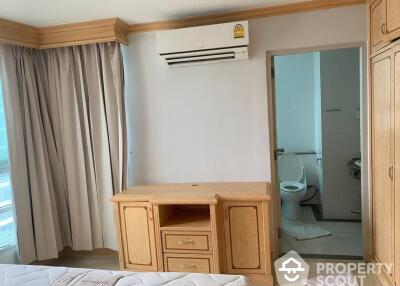 2-BR Condo at Baan Pathumwan Condominium near BTS Ratchathewi