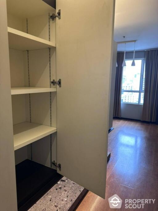 Studio Condo at Condo One X Sukhumvit 26 near BTS Phrom Phong