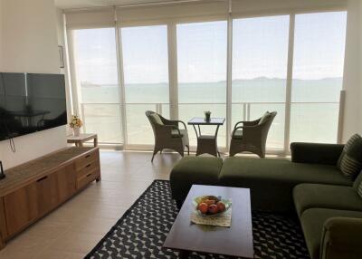 Luxury Beachfront Condo For Rent In North Point